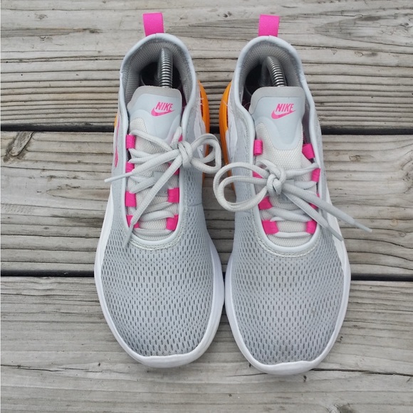 Women Nike Air Max Motion 2 Pure Platinum Fuchsia Running Shoes Sneakers - Picture 5 of 8